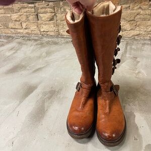 FRYE Valerie Belted Shearling Tall Motorcycle Boots Size 9